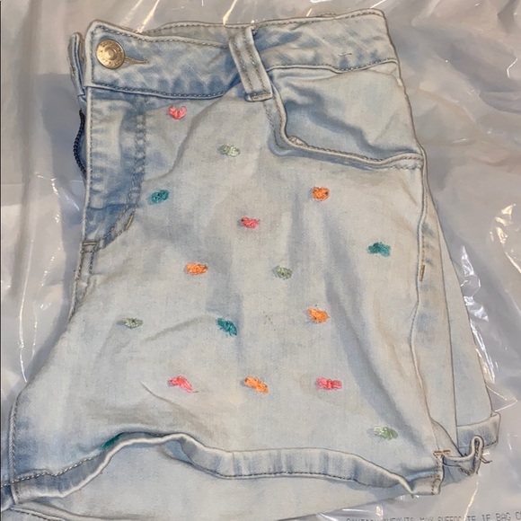 Used Girls Shorts - Picture 3 of 9